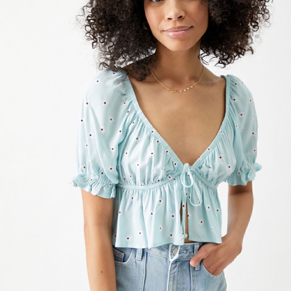NEW Pacsun LA Hearts Tie Front Woven Top Floral Women’s Small